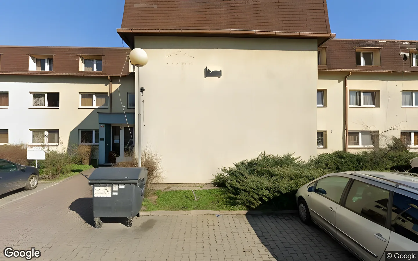 Dukelská 1310