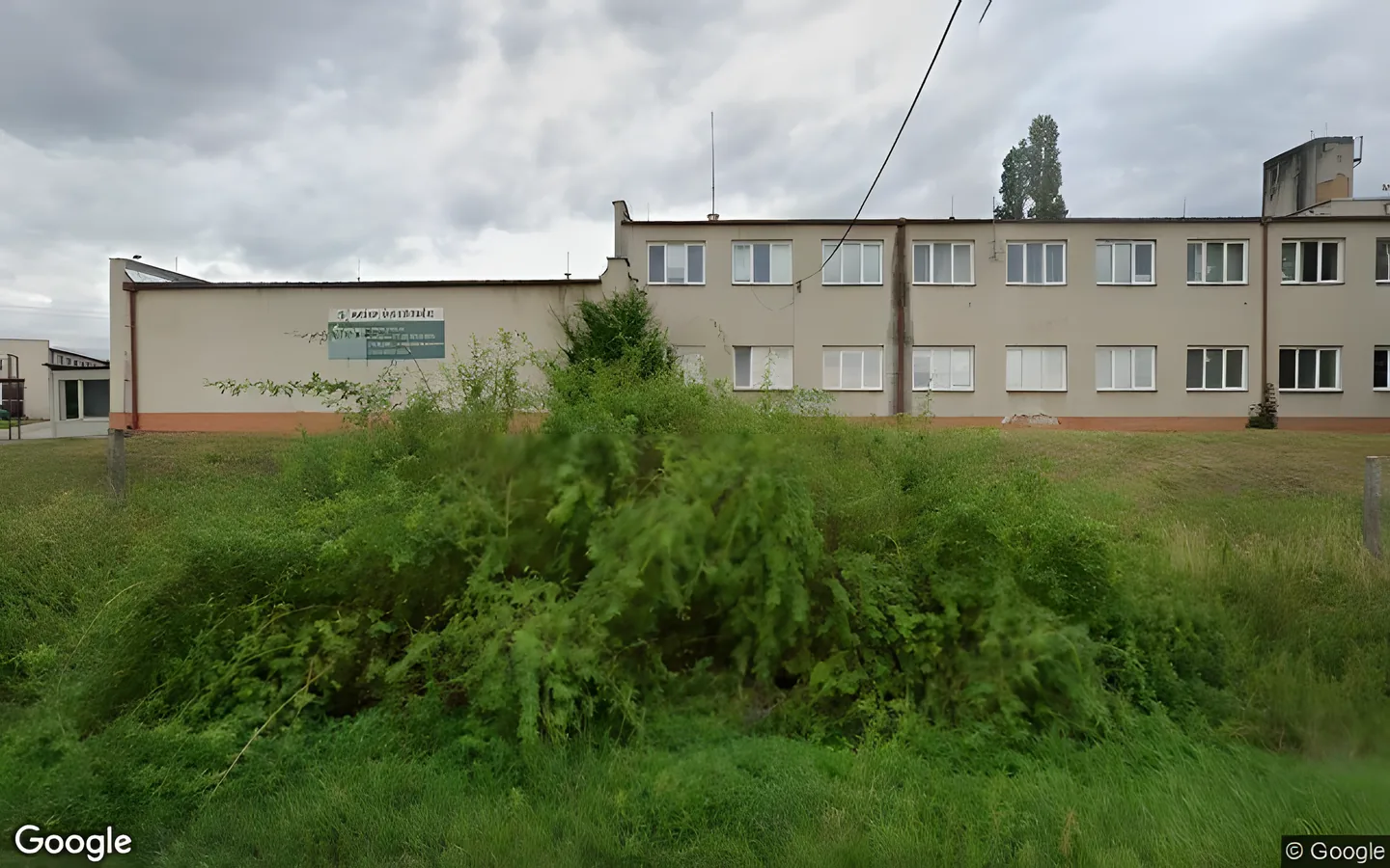 Hlavní 195