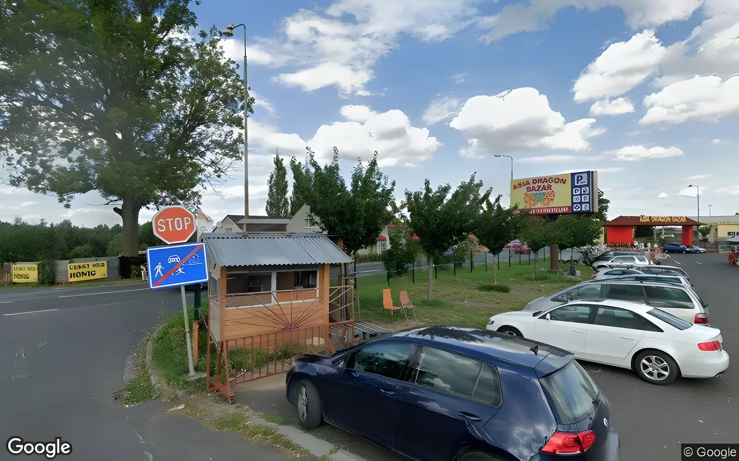 Svatý Kříž, pravá strana