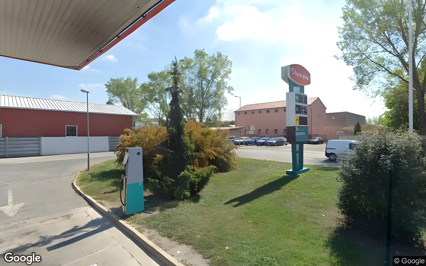 Gas