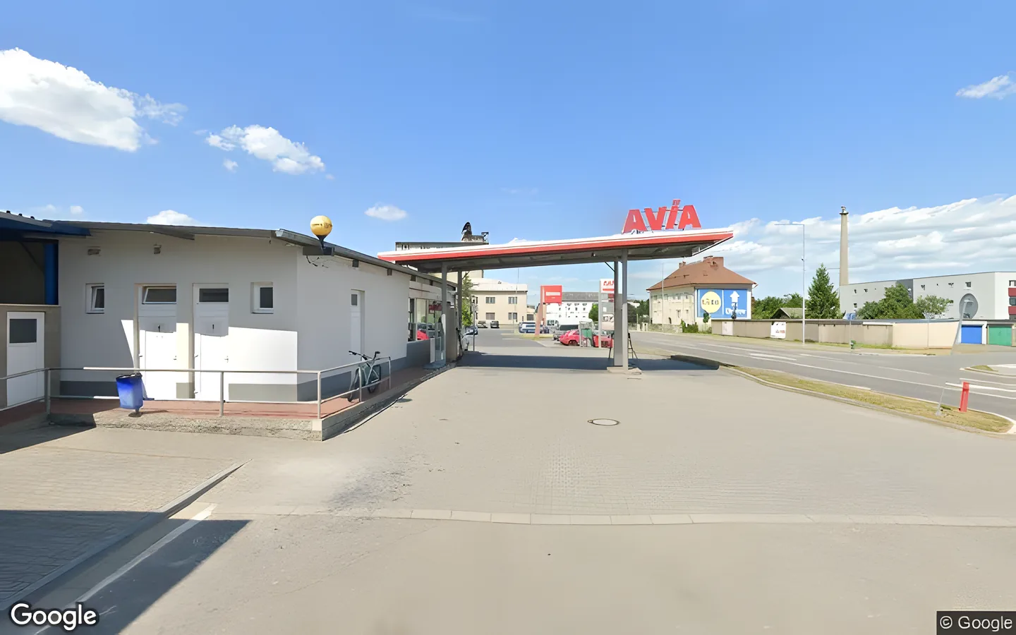 AVIA